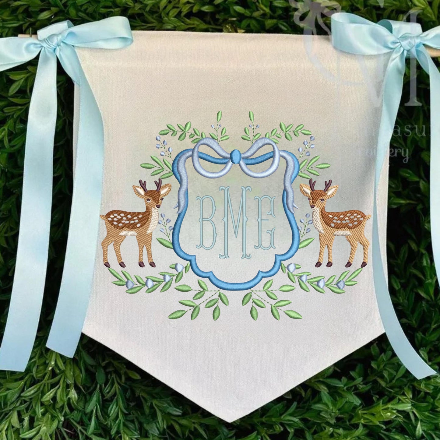 Custom labrador Embroidered Baby Banner, Birth Announcement, Hospital Door Si... image 3